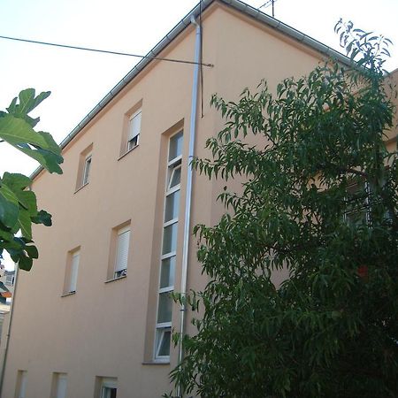 Apartments And Rooms Antonio Zadar Exterior photo